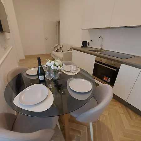 R&R Urban Chic Apartment Bergamo Exterior photo