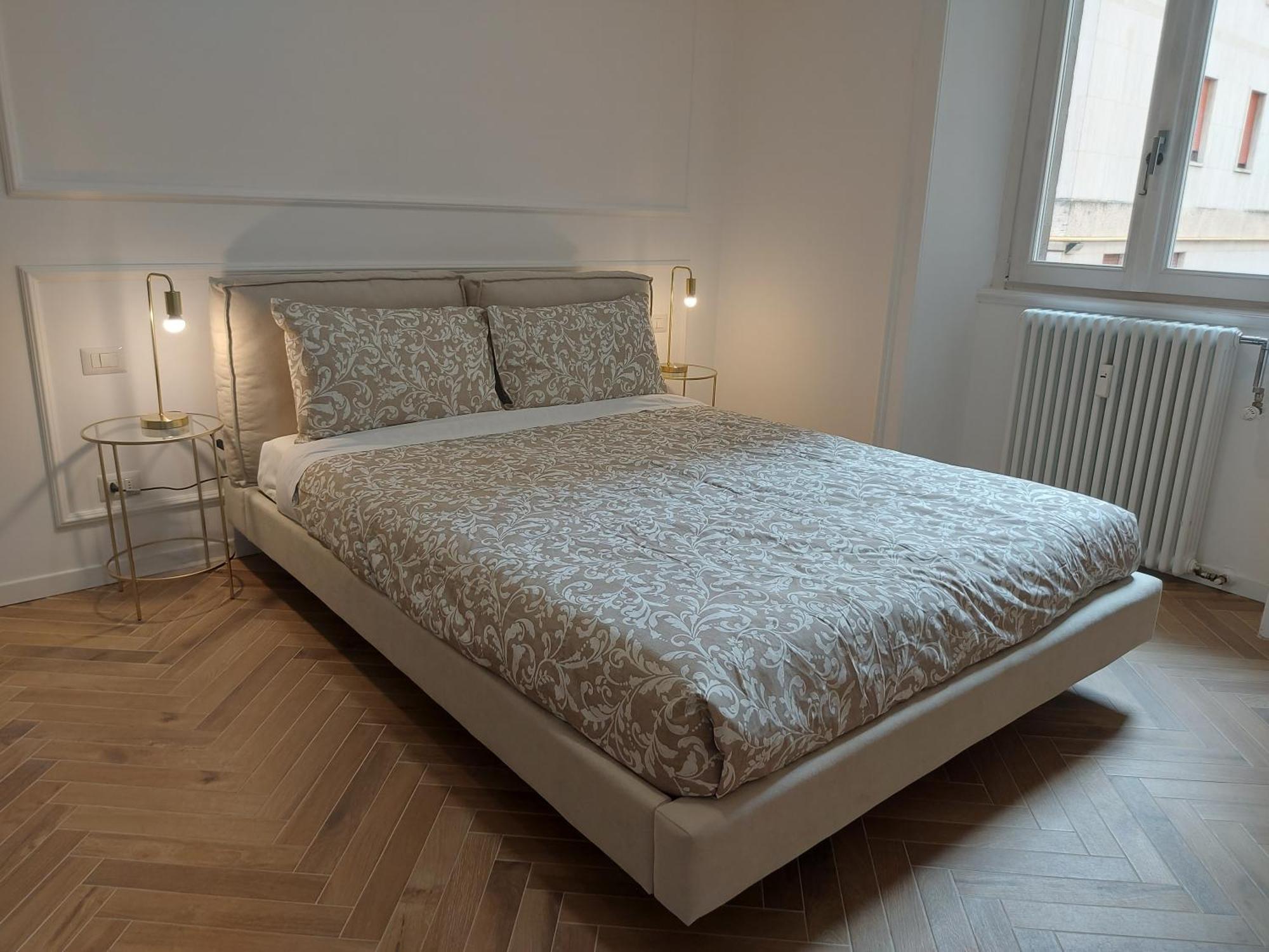 R&r Urban Chic Apartment